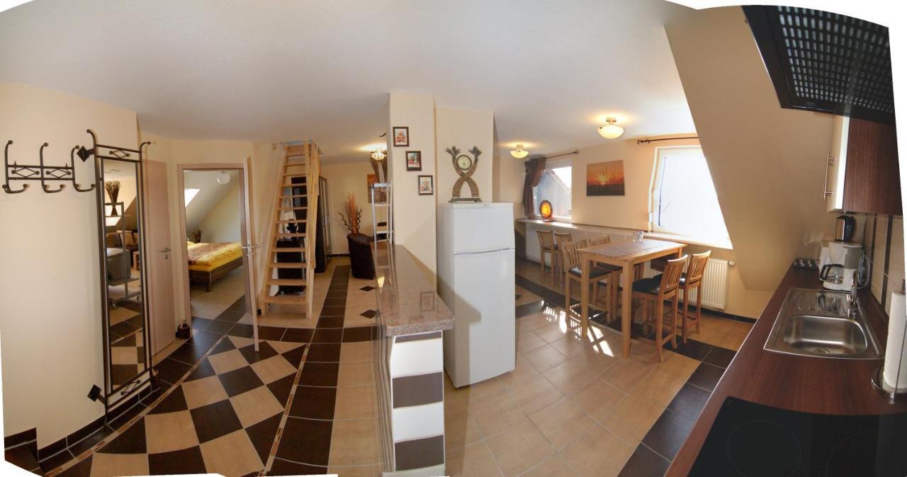Nanis Hotel & Appartements Steinhude